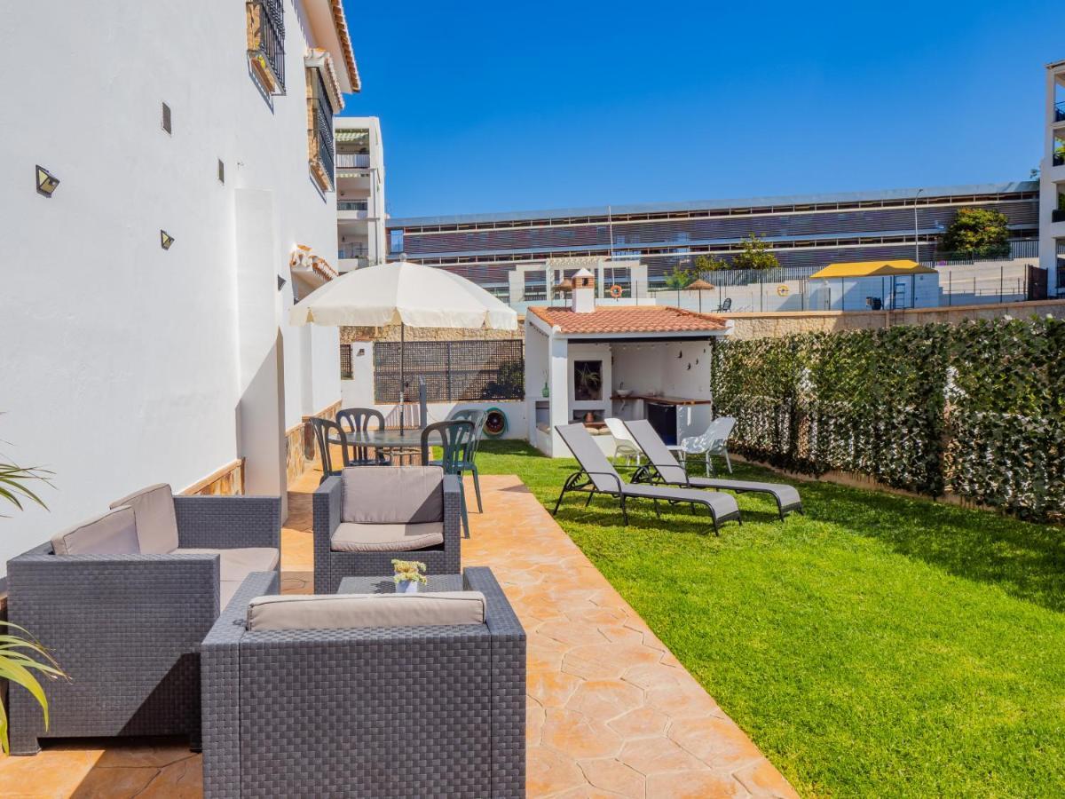 Cubo'S Hostal William'S Sunny 5 With Breakfast Torre de Benagalbon Exterior foto